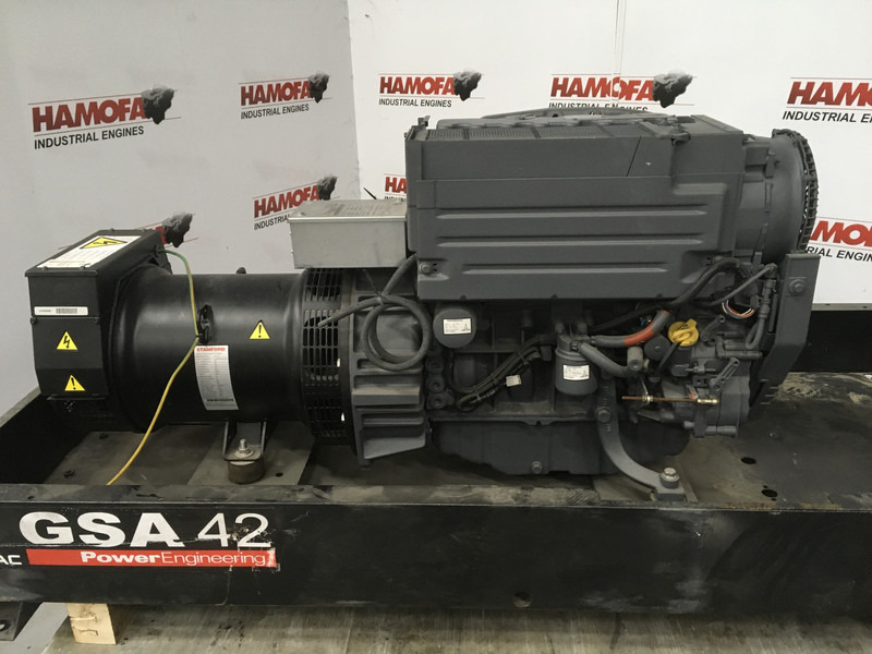 Deutz BF4L2011 GENERATOR 40KVA NEW - Generatorski set: slika Deutz BF4L2011 GENERATOR 40KVA NEW - Generatorski set Deutz BF4L2011 GENERATOR 40KVA NEW - Generatorski set: slika Deutz BF4L2011 GENERATOR 40KVA NEW - Generatorski set