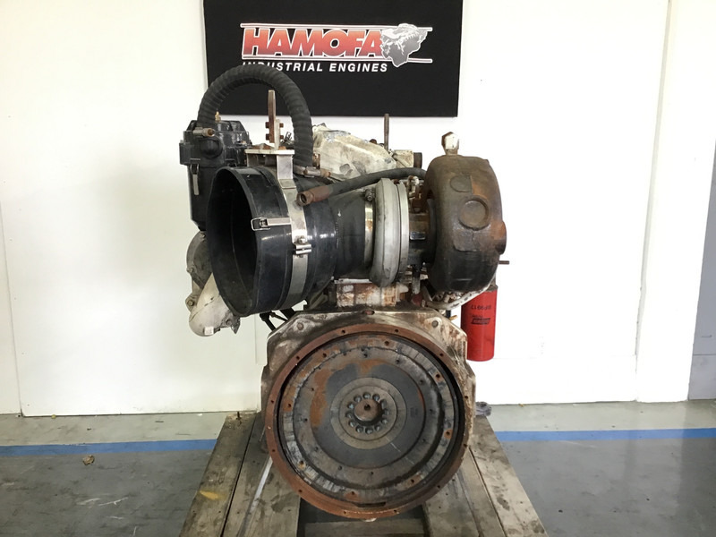 John Deere 6135AFM75 CORE - Građevinski strojevi: slika John Deere 6135AFM75 CORE - Građevinski strojevi John Deere 6135AFM75 CORE - Građevinski strojevi: slika John Deere 6135AFM75 CORE - Građevinski strojevi