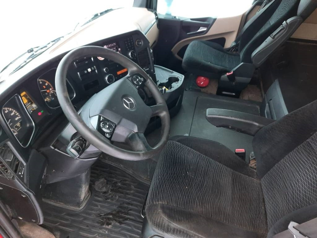 Mercedes-Benz Actros 2545  - Kamion-šasija: slika Mercedes-Benz Actros 2545  - Kamion-šasija Mercedes-Benz Actros 2545  - Kamion-šasija: slika Mercedes-Benz Actros 2545  - Kamion-šasija