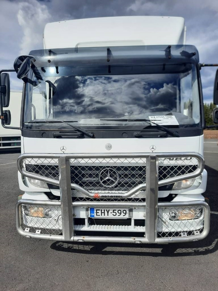 Mercedes-Benz Atego 1022 - Kamion sandučar: slika Mercedes-Benz Atego 1022 - Kamion sandučar Mercedes-Benz Atego 1022 - Kamion sandučar: slika Mercedes-Benz Atego 1022 - Kamion sandučar