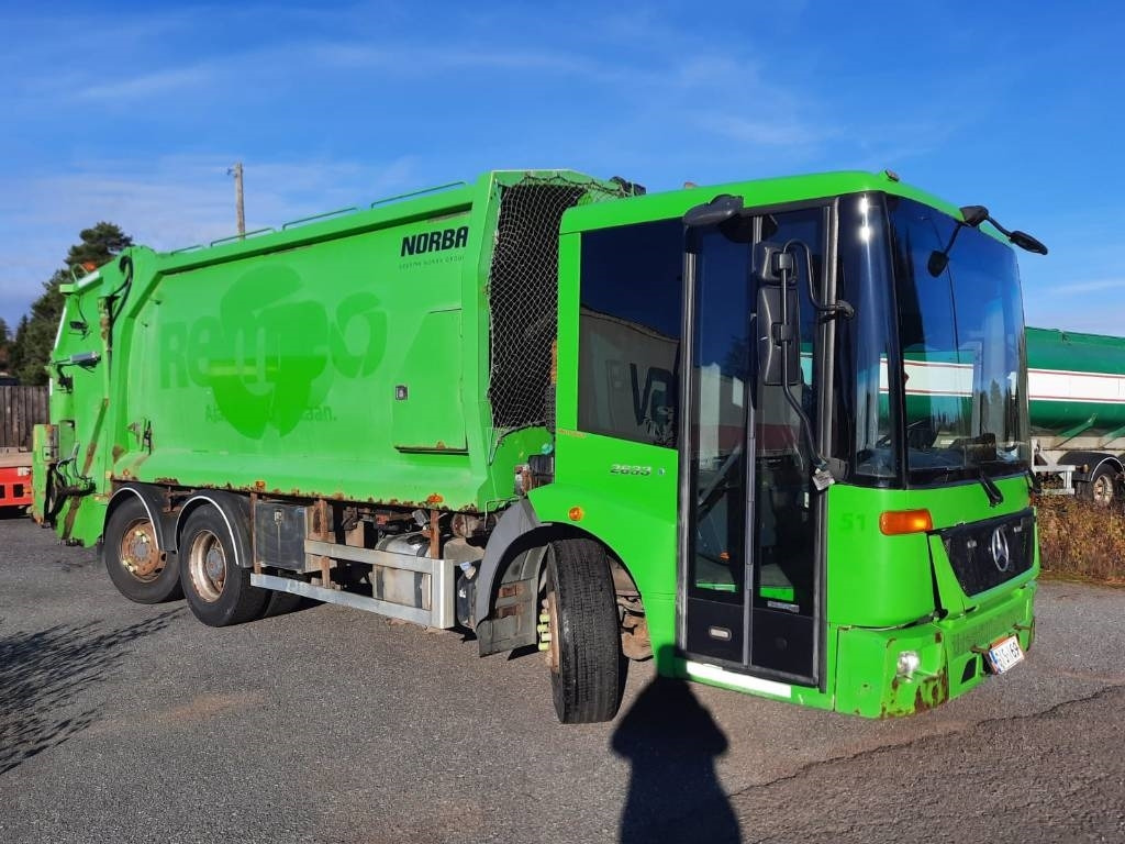 Mercedes-Benz Econic 2633 - Kamion za odvoz smeća: slika Mercedes-Benz Econic 2633 - Kamion za odvoz smeća Mercedes-Benz Econic 2633 - Kamion za odvoz smeća: slika Mercedes-Benz Econic 2633 - Kamion za odvoz smeća