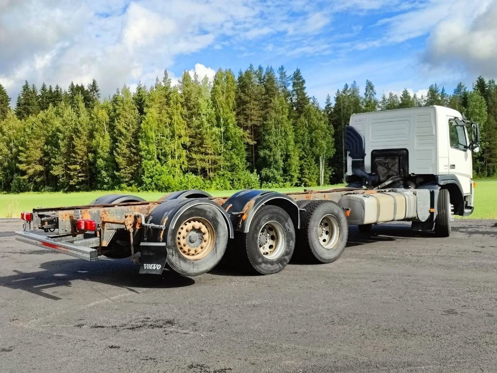 Volvo FM 13 400 - Kamion-šasija: slika Volvo FM 13 400 - Kamion-šasija Volvo FM 13 400 - Kamion-šasija: slika Volvo FM 13 400 - Kamion-šasija