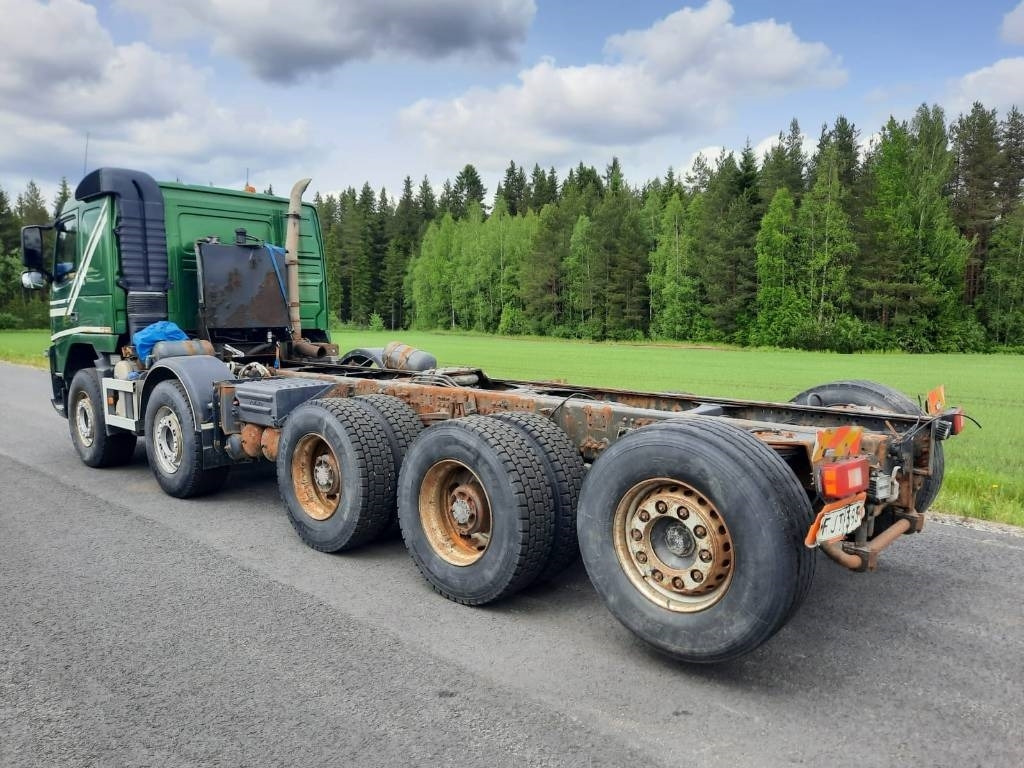 Volvo FM 13 - Kamion-šasija: slika Volvo FM 13 - Kamion-šasija Volvo FM 13 - Kamion-šasija: slika Volvo FM 13 - Kamion-šasija