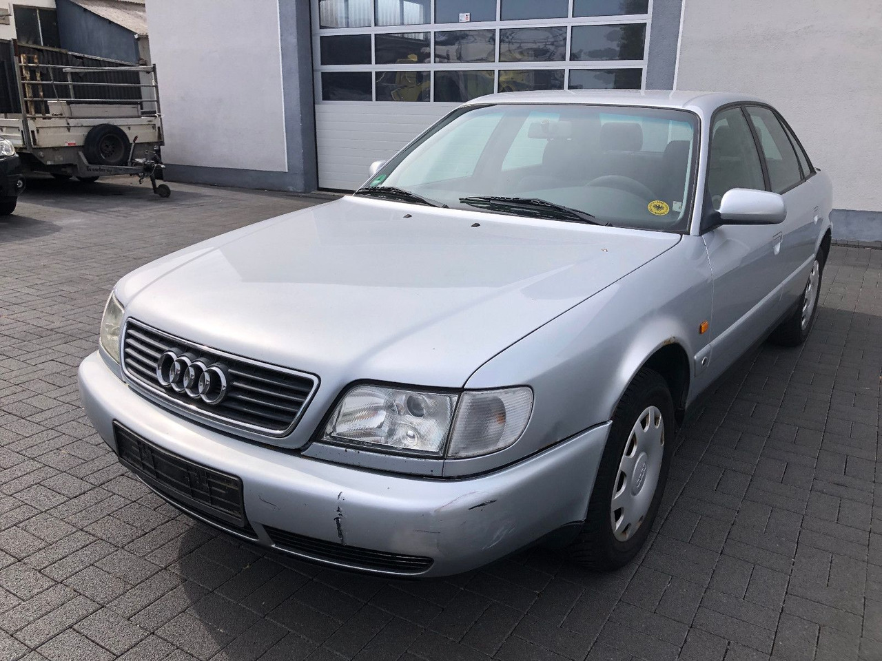 Audi A6 C4 1.8 Automatik - Limuzina: slika Audi A6 C4 1.8 Automatik - Limuzina Audi A6 C4 1.8 Automatik - Limuzina: slika Audi A6 C4 1.8 Automatik - Limuzina