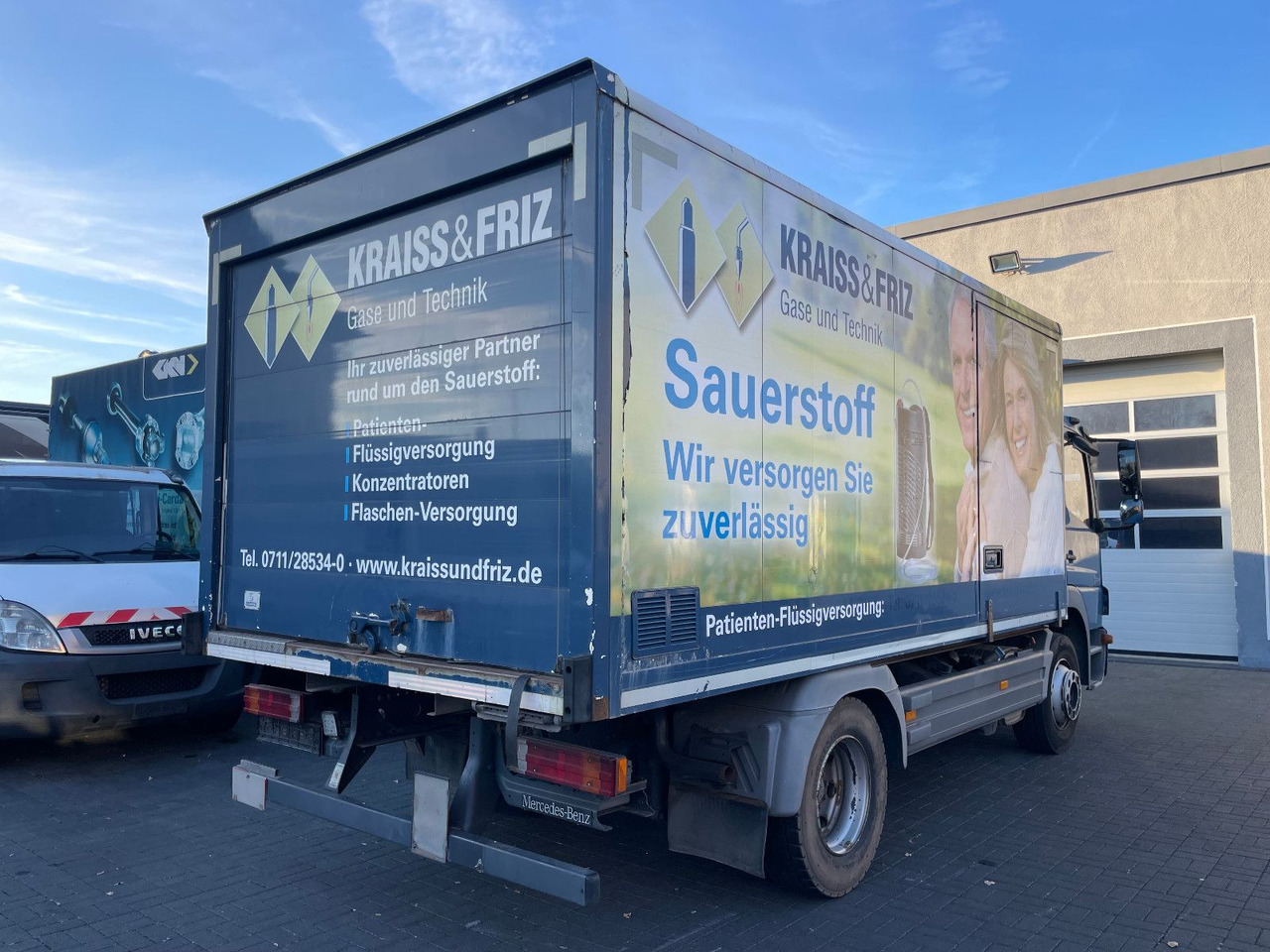 Mercedes-Benz Atego 2 6-Zyl. 4x2 1224 Klima, Radstand: 3.56m. - Kamion sandučar: slika Mercedes-Benz Atego 2 6-Zyl. 4x2 1224 Klima, Radstand: 3.56m. - Kamion sandučar Mercedes-Benz Atego 2 6-Zyl. 4x2 1224 Klima, Radstand: 3.56m. - Kamion sandučar: slika Mercedes-Benz Atego 2 6-Zyl. 4x2 1224 Klima, Radstand: 3.56m. - Kamion sandučar