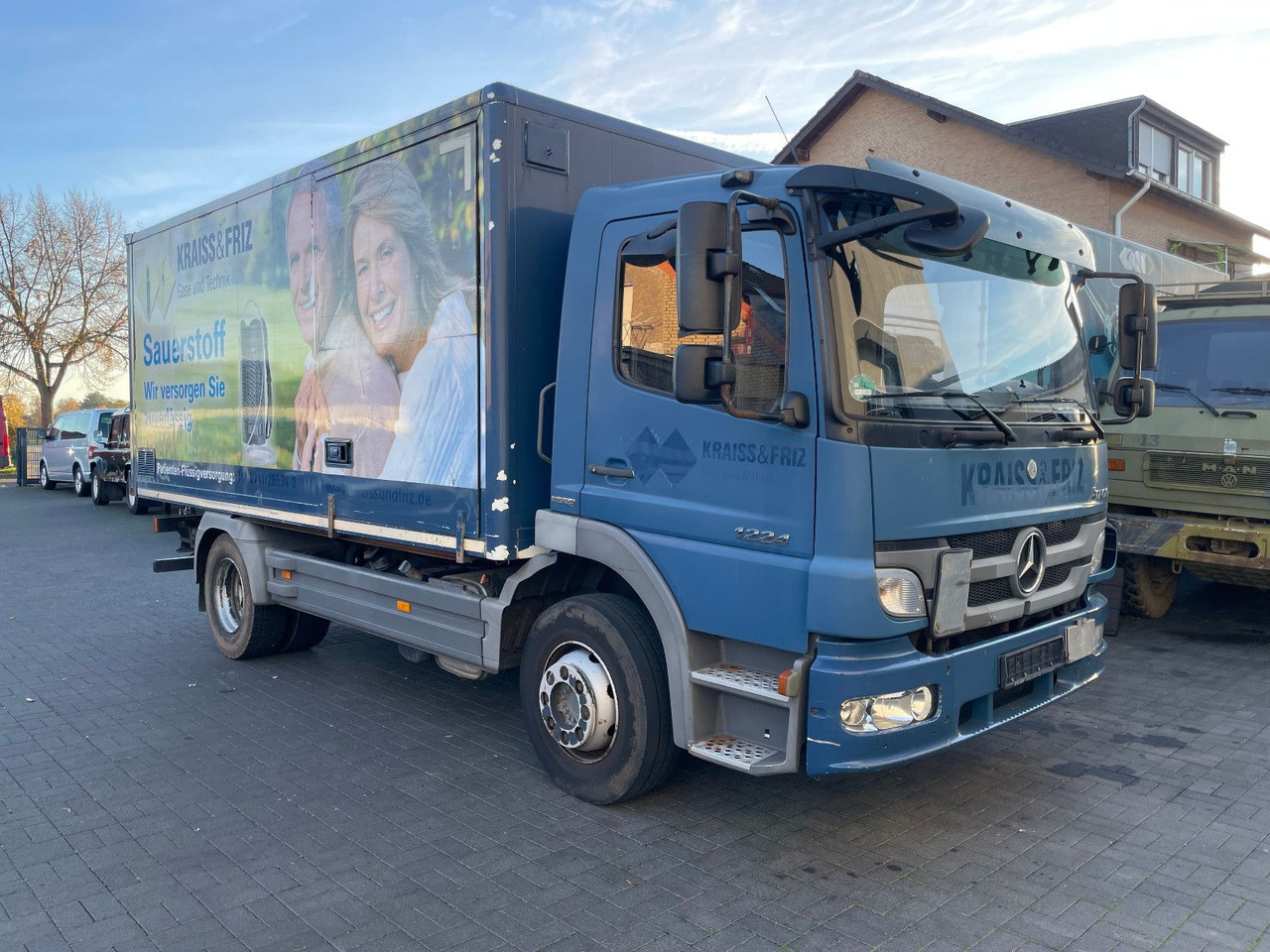 Mercedes-Benz Atego 2 6-Zyl. 4x2 1224 Klima, Radstand: 3.56m. - Kamion sandučar: slika Mercedes-Benz Atego 2 6-Zyl. 4x2 1224 Klima, Radstand: 3.56m. - Kamion sandučar Mercedes-Benz Atego 2 6-Zyl. 4x2 1224 Klima, Radstand: 3.56m. - Kamion sandučar: slika Mercedes-Benz Atego 2 6-Zyl. 4x2 1224 Klima, Radstand: 3.56m. - Kamion sandučar
