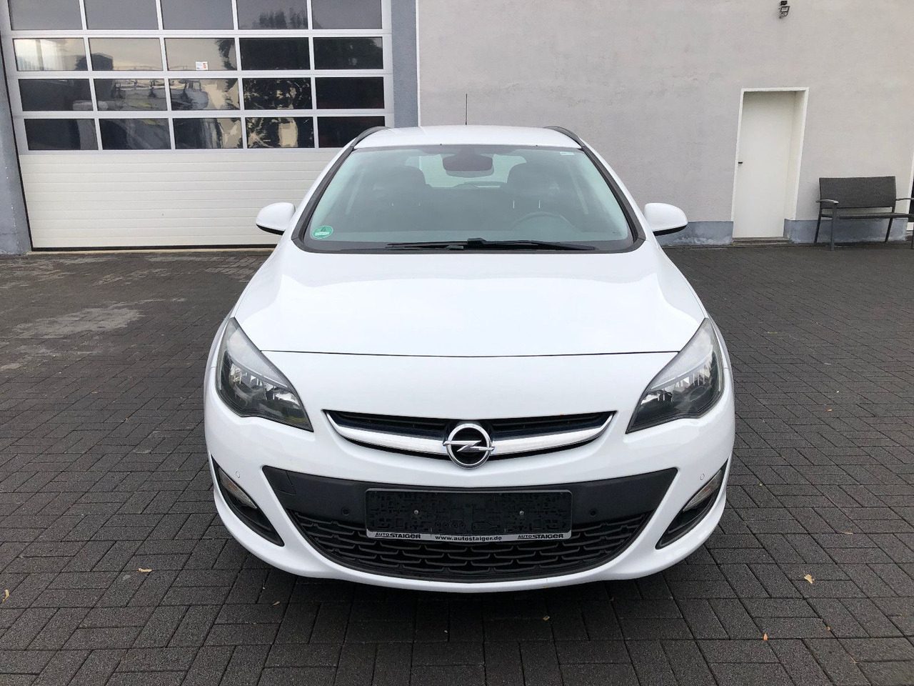 Opel Astra J 1.6 CDTi Sports Tourer Edition - Karavan: slika Opel Astra J 1.6 CDTi Sports Tourer Edition - Karavan Opel Astra J 1.6 CDTi Sports Tourer Edition - Karavan: slika Opel Astra J 1.6 CDTi Sports Tourer Edition - Karavan