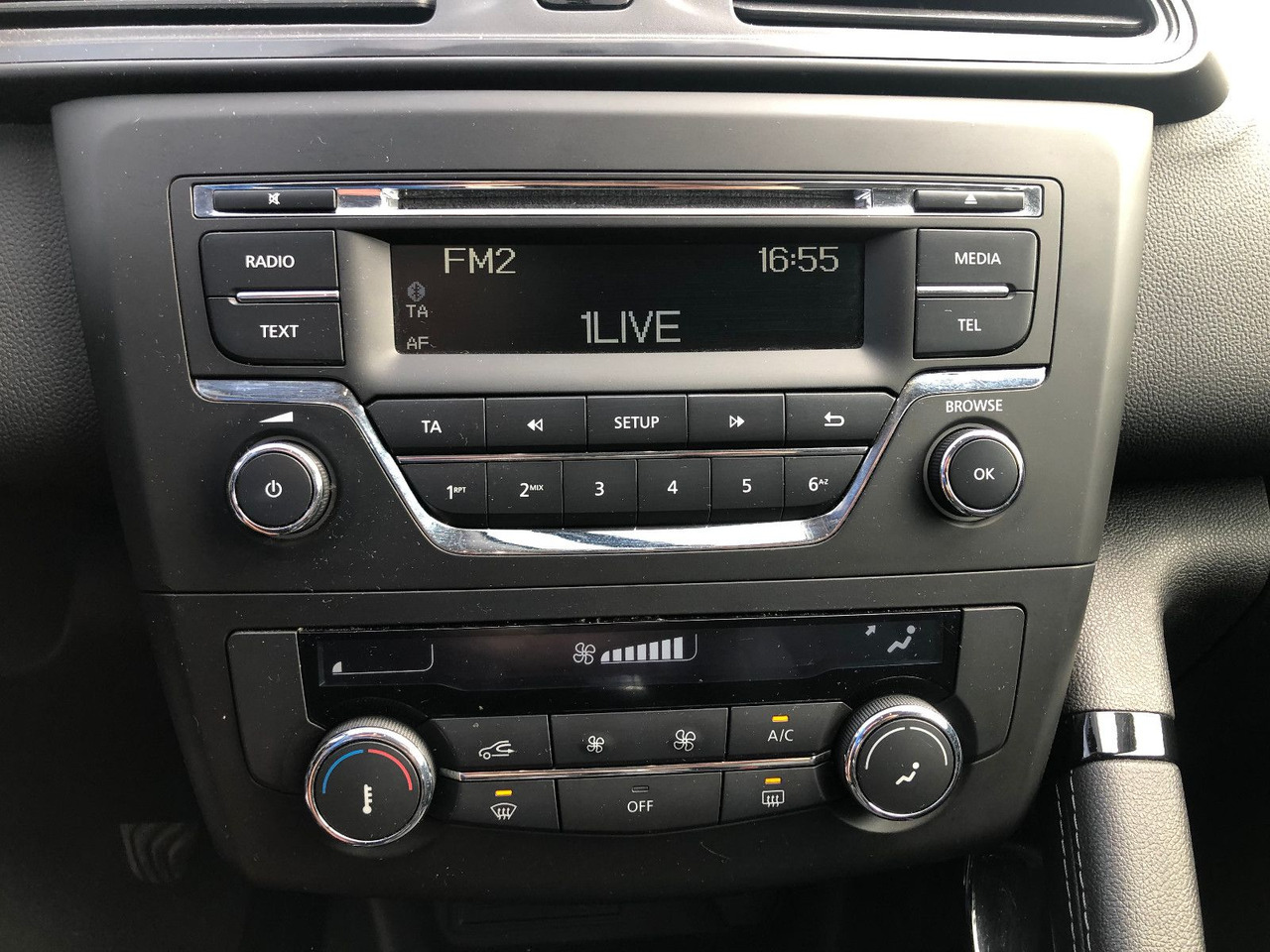 SUV Renault Kadjar 1.2i Life: slika SUV Renault Kadjar 1.2i Life