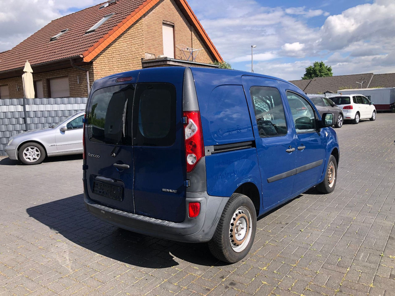 Renault Kangoo 1.5 dCi Rapid Extra, Klima - Mali kombi: slika Renault Kangoo 1.5 dCi Rapid Extra, Klima - Mali kombi Renault Kangoo 1.5 dCi Rapid Extra, Klima - Mali kombi: slika Renault Kangoo 1.5 dCi Rapid Extra, Klima - Mali kombi