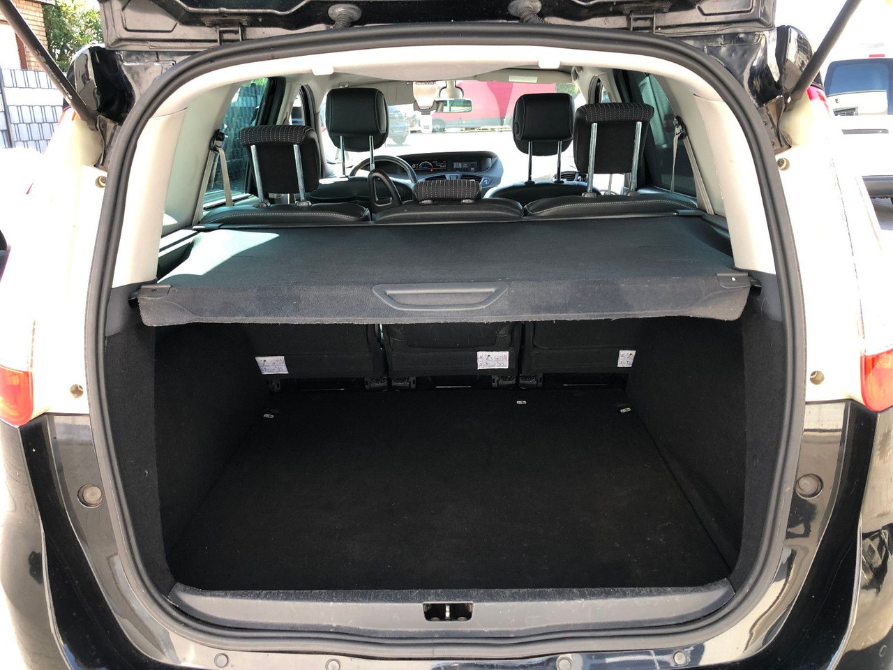 Zakup Renault Scenic Grand 2.0 dCi 150 BOSE Edition,Automatik Renault Scenic Grand 2.0 dCi 150 BOSE Edition,Automatik: slika Zakup Renault Scenic Grand 2.0 dCi 150 BOSE Edition,Automatik Renault Scenic Grand 2.0 dCi 150 BOSE Edition,Automatik Zakup Renault Scenic Grand 2.0 dCi 150 BOSE Edition,Automatik Renault Scenic Grand 2.0 dCi 150 BOSE Edition,Automatik: slika Zakup Renault Scenic Grand 2.0 dCi 150 BOSE Edition,Automatik Renault Scenic Grand 2.0 dCi 150 BOSE Edition,Automatik