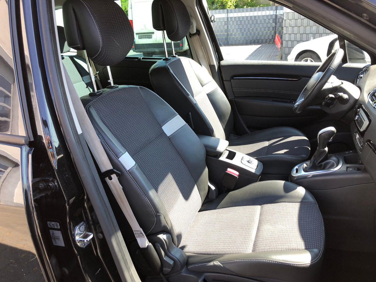 Zakup Renault Scenic Grand 2.0 dCi 150 BOSE Edition,Automatik Renault Scenic Grand 2.0 dCi 150 BOSE Edition,Automatik: slika Zakup Renault Scenic Grand 2.0 dCi 150 BOSE Edition,Automatik Renault Scenic Grand 2.0 dCi 150 BOSE Edition,Automatik Zakup Renault Scenic Grand 2.0 dCi 150 BOSE Edition,Automatik Renault Scenic Grand 2.0 dCi 150 BOSE Edition,Automatik: slika Zakup Renault Scenic Grand 2.0 dCi 150 BOSE Edition,Automatik Renault Scenic Grand 2.0 dCi 150 BOSE Edition,Automatik