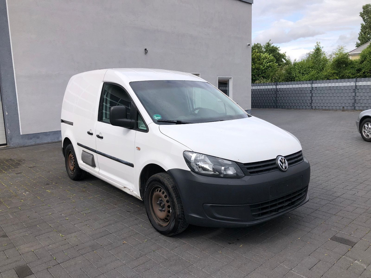 Volkswagen Caddy 1.6 TDi EcoProfi, Klima - Mali kombi: slika Volkswagen Caddy 1.6 TDi EcoProfi, Klima - Mali kombi Volkswagen Caddy 1.6 TDi EcoProfi, Klima - Mali kombi: slika Volkswagen Caddy 1.6 TDi EcoProfi, Klima - Mali kombi