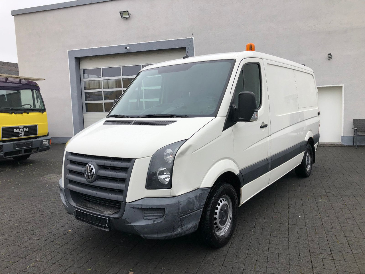 Volkswagen Crafter 2.5 TDI mittel L2H1 - Mali kombi: slika Volkswagen Crafter 2.5 TDI mittel L2H1 - Mali kombi Volkswagen Crafter 2.5 TDI mittel L2H1 - Mali kombi: slika Volkswagen Crafter 2.5 TDI mittel L2H1 - Mali kombi