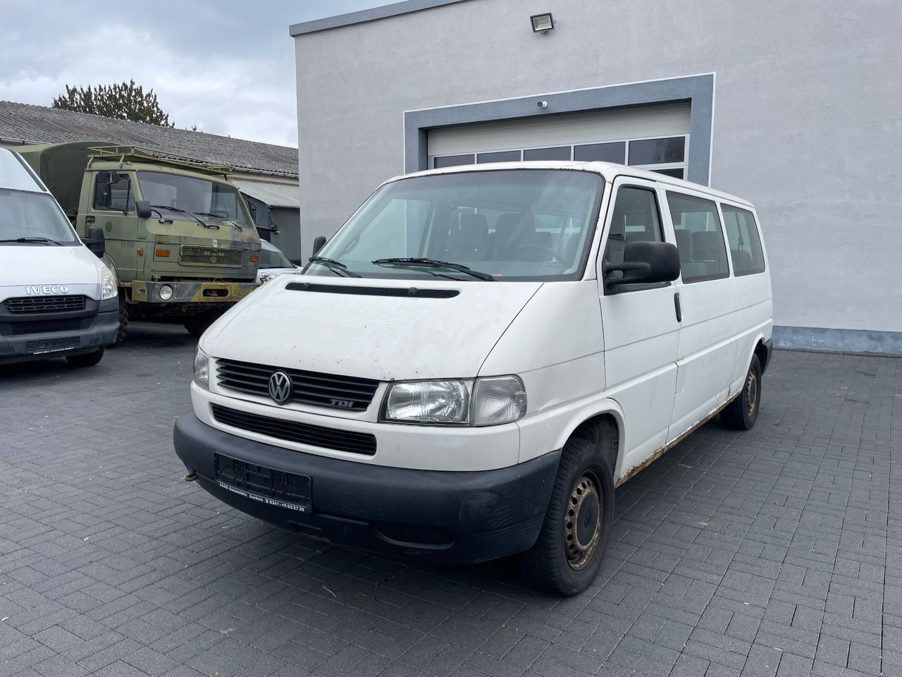 Volkswagen T4 Caravelle 2,5 TDI 75kW syncro lang, 9-Sitzer - Putnički kombi: slika Volkswagen T4 Caravelle 2,5 TDI 75kW syncro lang, 9-Sitzer - Putnički kombi Volkswagen T4 Caravelle 2,5 TDI 75kW syncro lang, 9-Sitzer - Putnički kombi: slika Volkswagen T4 Caravelle 2,5 TDI 75kW syncro lang, 9-Sitzer - Putnički kombi