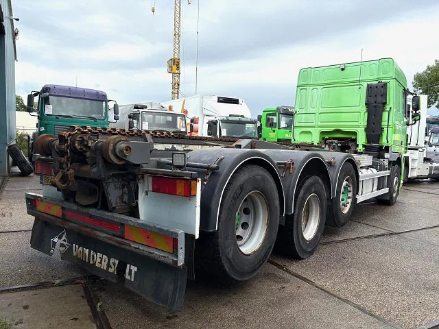 DAF XF 105.460 8x2 CHASSIS WITH MULTILIFT SYSTEM (ZF16 MANUAL GEARBOX / MX-BRAKE / 9.000 KG. FRONT-AXLE / LIFT-AXLES / FRIDGE / ETC. - Transporter kontejnera/ Kamion s izmjenjivim sanducima: slika DAF XF 105.460 8x2 CHASSIS WITH MULTILIFT SYSTEM (ZF16 MANUAL GEARBOX / MX-BRAKE / 9.000 KG. FRONT-AXLE / LIFT-AXLES / FRIDGE / ETC. - Transporter kontejnera/ Kamion s izmjenjivim sanducima DAF XF 105.460 8x2 CHASSIS WITH MULTILIFT SYSTEM (ZF16 MANUAL GEARBOX / MX-BRAKE / 9.000 KG. FRONT-AXLE / LIFT-AXLES / FRIDGE / ETC. - Transporter kontejnera/ Kamion s izmjenjivim sanducima: slika DAF XF 105.460 8x2 CHASSIS WITH MULTILIFT SYSTEM (ZF16 MANUAL GEARBOX / MX-BRAKE / 9.000 KG. FRONT-AXLE / LIFT-AXLES / FRIDGE / ETC. - Transporter kontejnera/ Kamion s izmjenjivim sanducima