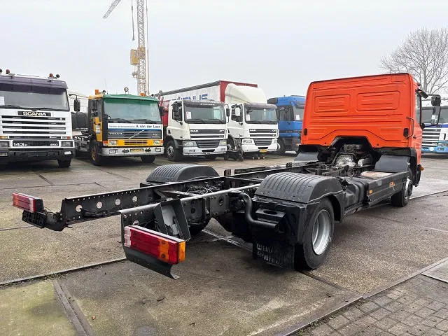 Mercedes-Benz Atego 823L DAY CAB (6-CILINDER) 4x2 CHASSIS (MANUAL GEARBOX / SPER DIFFERENTIAL / 6-CILINDER ENGINE) - Kamion-šasija: slika Mercedes-Benz Atego 823L DAY CAB (6-CILINDER) 4x2 CHASSIS (MANUAL GEARBOX / SPER DIFFERENTIAL / 6-CILINDER ENGINE) - Kamion-šasija Mercedes-Benz Atego 823L DAY CAB (6-CILINDER) 4x2 CHASSIS (MANUAL GEARBOX / SPER DIFFERENTIAL / 6-CILINDER ENGINE) - Kamion-šasija: slika Mercedes-Benz Atego 823L DAY CAB (6-CILINDER) 4x2 CHASSIS (MANUAL GEARBOX / SPER DIFFERENTIAL / 6-CILINDER ENGINE) - Kamion-šasija