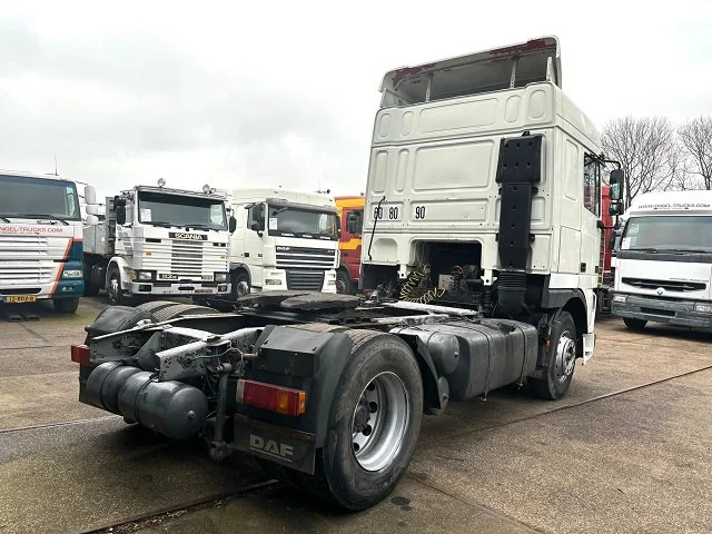 DAF 95.380 XF SPACECAB (EURO 2 (MECHANICAL PUMP & INJECTORS) / ZF16 MANUAL GEARBOX / AIRCONDITIONING) - Tegljač: slika DAF 95.380 XF SPACECAB (EURO 2 (MECHANICAL PUMP & INJECTORS) / ZF16 MANUAL GEARBOX / AIRCONDITIONING) - Tegljač DAF 95.380 XF SPACECAB (EURO 2 (MECHANICAL PUMP & INJECTORS) / ZF16 MANUAL GEARBOX / AIRCONDITIONING) - Tegljač: slika DAF 95.380 XF SPACECAB (EURO 2 (MECHANICAL PUMP & INJECTORS) / ZF16 MANUAL GEARBOX / AIRCONDITIONING) - Tegljač