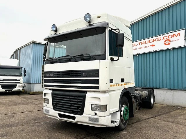 DAF 95.430 XF SPACECAB (EURO 2 / ZF16 MANUAL GEARBOX / ZF-INTARDER / AIRCONDITIONING) - Tegljač: slika DAF 95.430 XF SPACECAB (EURO 2 / ZF16 MANUAL GEARBOX / ZF-INTARDER / AIRCONDITIONING) - Tegljač DAF 95.430 XF SPACECAB (EURO 2 / ZF16 MANUAL GEARBOX / ZF-INTARDER / AIRCONDITIONING) - Tegljač: slika DAF 95.430 XF SPACECAB (EURO 2 / ZF16 MANUAL GEARBOX / ZF-INTARDER / AIRCONDITIONING) - Tegljač