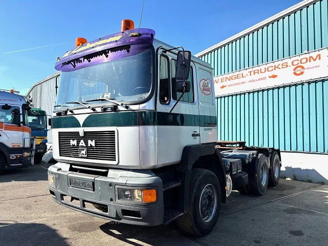 MAN 26.372 DFS 6x4 FULL STEEL TRACTOR (MANUAL GEARBOX / FULL STEEL SUSPENSION / REDUCTION AXLES) - Tegljač: slika MAN 26.372 DFS 6x4 FULL STEEL TRACTOR (MANUAL GEARBOX / FULL STEEL SUSPENSION / REDUCTION AXLES) - Tegljač MAN 26.372 DFS 6x4 FULL STEEL TRACTOR (MANUAL GEARBOX / FULL STEEL SUSPENSION / REDUCTION AXLES) - Tegljač: slika MAN 26.372 DFS 6x4 FULL STEEL TRACTOR (MANUAL GEARBOX / FULL STEEL SUSPENSION / REDUCTION AXLES) - Tegljač