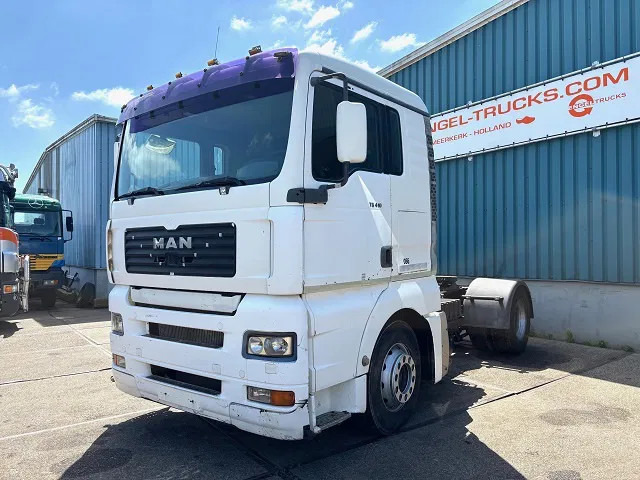 MAN TGA 18.410 BLS XL (6-CILINDERHEADS) (ZF16 MANUAL GEARBOX / ZF-INTARDER / P.T.O.) - Tegljač: slika MAN TGA 18.410 BLS XL (6-CILINDERHEADS) (ZF16 MANUAL GEARBOX / ZF-INTARDER / P.T.O.) - Tegljač MAN TGA 18.410 BLS XL (6-CILINDERHEADS) (ZF16 MANUAL GEARBOX / ZF-INTARDER / P.T.O.) - Tegljač: slika MAN TGA 18.410 BLS XL (6-CILINDERHEADS) (ZF16 MANUAL GEARBOX / ZF-INTARDER / P.T.O.) - Tegljač