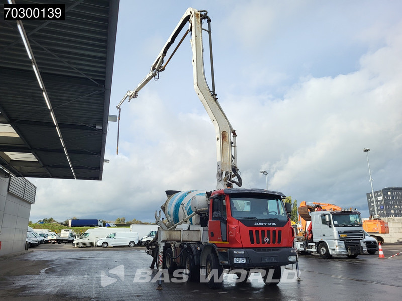 ASTRA HD8 84 45 8X4 31 meter Putzmeister TMP 31.89S PUMI + 7m3 mixer Euro 3 - Beton pumpa: slika ASTRA HD8 84 45 8X4 31 meter Putzmeister TMP 31.89S PUMI + 7m3 mixer Euro 3 - Beton pumpa ASTRA HD8 84 45 8X4 31 meter Putzmeister TMP 31.89S PUMI + 7m3 mixer Euro 3 - Beton pumpa: slika ASTRA HD8 84 45 8X4 31 meter Putzmeister TMP 31.89S PUMI + 7m3 mixer Euro 3 - Beton pumpa