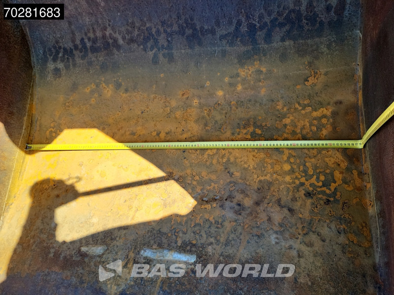 Bager gusjeničar Caterpillar 325 F L 3 BUCKETS: slika Bager gusjeničar Caterpillar 325 F L 3 BUCKETS