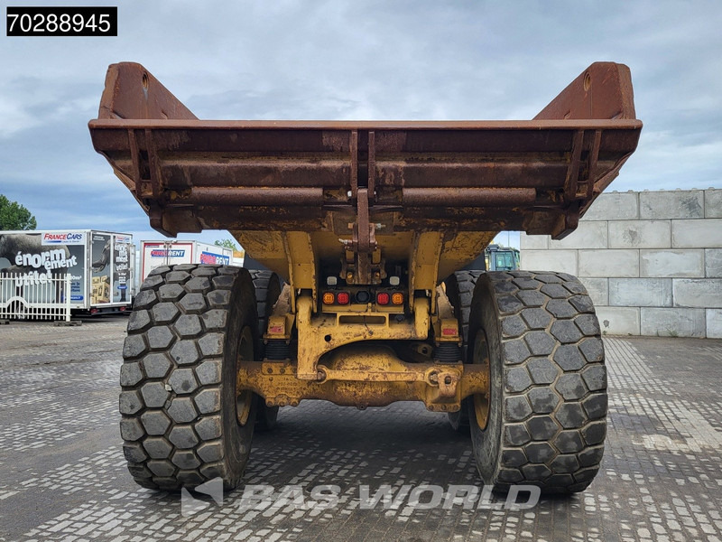 Zglobni istovarivač Caterpillar 740 B: slika Zglobni istovarivač Caterpillar 740 B