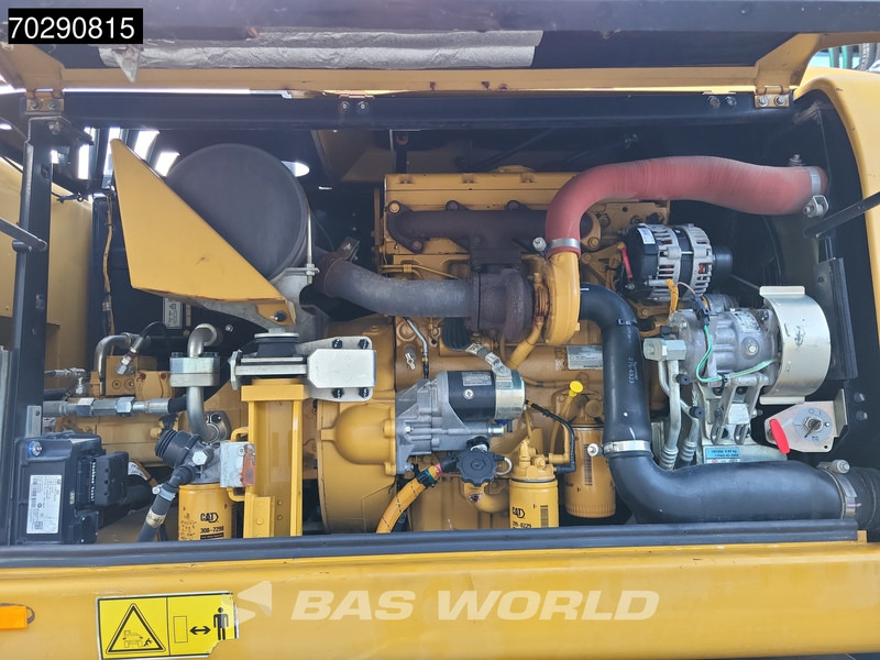 Bager na kotačima Caterpillar M313 D: slika Bager na kotačima Caterpillar M313 D