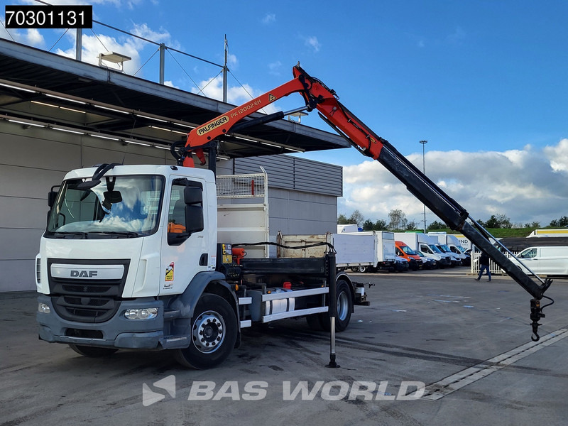 Kiper, Kamion s kranom DAF LF 310 4X2 Palfinger PK12002 EH Kran Crane 7m3 tipper Automatic Euro 6: slika Kiper, Kamion s kranom DAF LF 310 4X2 Palfinger PK12002 EH Kran Crane 7m3 tipper Automatic Euro 6 Kiper, Kamion s kranom DAF LF 310 4X2 Palfinger PK12002 EH Kran Crane 7m3 tipper Automatic Euro 6: slika Kiper, Kamion s kranom DAF LF 310 4X2 Palfinger PK12002 EH Kran Crane 7m3 tipper Automatic Euro 6