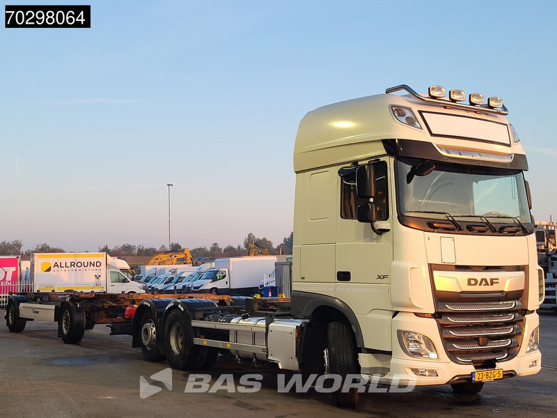 DAF XF 450 XF 6X2 NL-Truck Combi Retarder 2xTanks Lift-axle Standairco ACC Euro 6 - Transporter kontejnera/ Kamion s izmjenjivim sanducima: slika DAF XF 450 XF 6X2 NL-Truck Combi Retarder 2xTanks Lift-axle Standairco ACC Euro 6 - Transporter kontejnera/ Kamion s izmjenjivim sanducima DAF XF 450 XF 6X2 NL-Truck Combi Retarder 2xTanks Lift-axle Standairco ACC Euro 6 - Transporter kontejnera/ Kamion s izmjenjivim sanducima: slika DAF XF 450 XF 6X2 NL-Truck Combi Retarder 2xTanks Lift-axle Standairco ACC Euro 6 - Transporter kontejnera/ Kamion s izmjenjivim sanducima