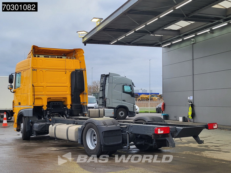 DAF XF 480 4X2 18tons Chassis Air suspension ACC Automatic Euro 6 - Kamion-šasija: slika DAF XF 480 4X2 18tons Chassis Air suspension ACC Automatic Euro 6 - Kamion-šasija DAF XF 480 4X2 18tons Chassis Air suspension ACC Automatic Euro 6 - Kamion-šasija: slika DAF XF 480 4X2 18tons Chassis Air suspension ACC Automatic Euro 6 - Kamion-šasija