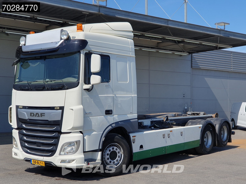 DAF XF 530 XF 6X2 NL-Truck VDL Hooklift Standklima Automatic ACC Euro 6 - Kamion s kukastom dizalicom: slika DAF XF 530 XF 6X2 NL-Truck VDL Hooklift Standklima Automatic ACC Euro 6 - Kamion s kukastom dizalicom DAF XF 530 XF 6X2 NL-Truck VDL Hooklift Standklima Automatic ACC Euro 6 - Kamion s kukastom dizalicom: slika DAF XF 530 XF 6X2 NL-Truck VDL Hooklift Standklima Automatic ACC Euro 6 - Kamion s kukastom dizalicom