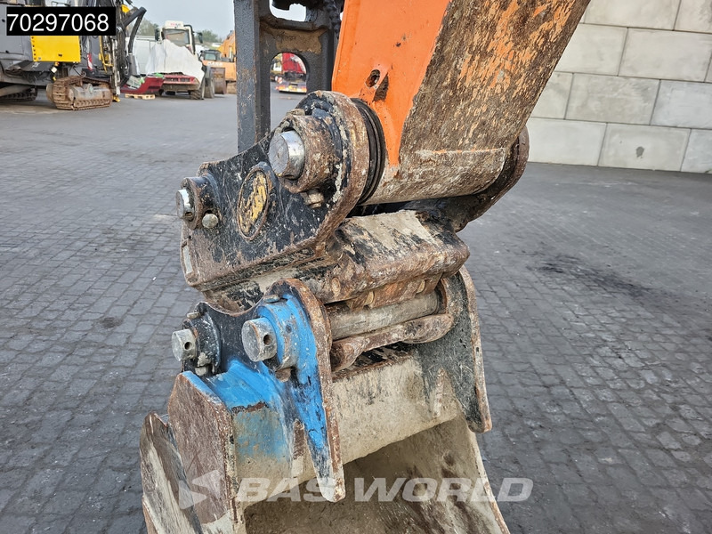 Bager gusjeničar Doosan DX140 LC-5: slika Bager gusjeničar Doosan DX140 LC-5