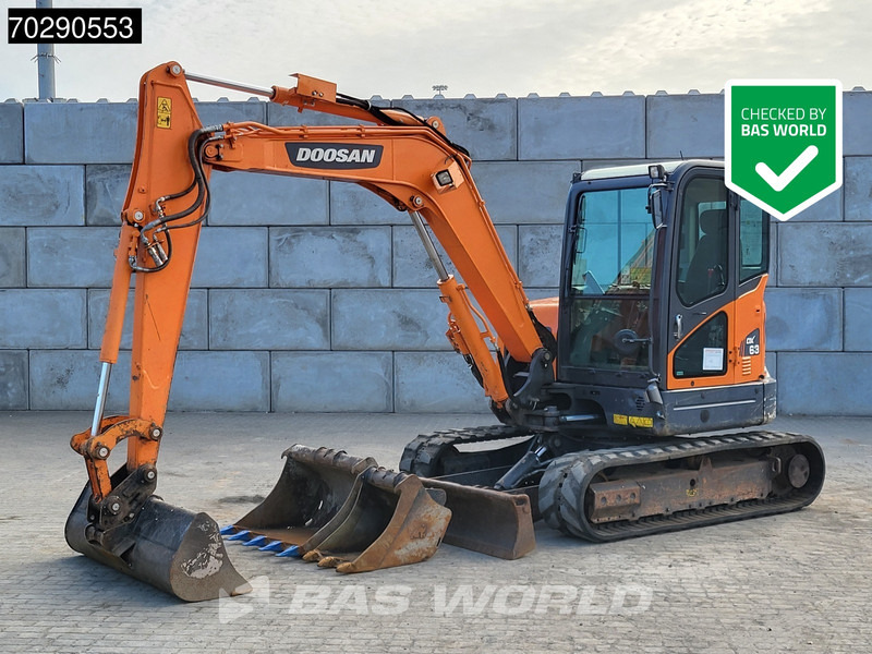 Doosan DX63-3 - Mini bager: slika Doosan DX63-3 - Mini bager Doosan DX63-3 - Mini bager: slika Doosan DX63-3 - Mini bager