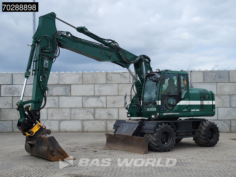 Hitachi ZX190W -5B 3 BUCKETS - Bager na kotačima: slika Hitachi ZX190W -5B 3 BUCKETS - Bager na kotačima Hitachi ZX190W -5B 3 BUCKETS - Bager na kotačima: slika Hitachi ZX190W -5B 3 BUCKETS - Bager na kotačima