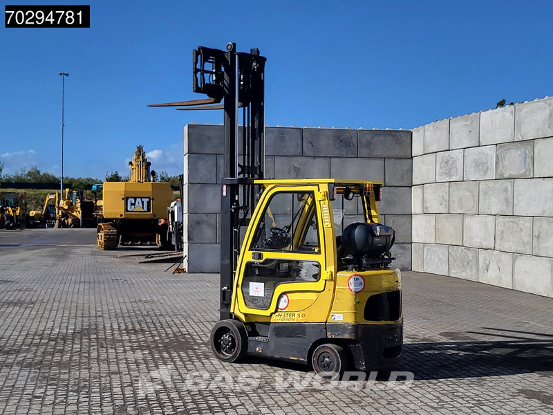 Hyster S3.0FT LPG - Plinski viličar: slika Hyster S3.0FT LPG - Plinski viličar Hyster S3.0FT LPG - Plinski viličar: slika Hyster S3.0FT LPG - Plinski viličar