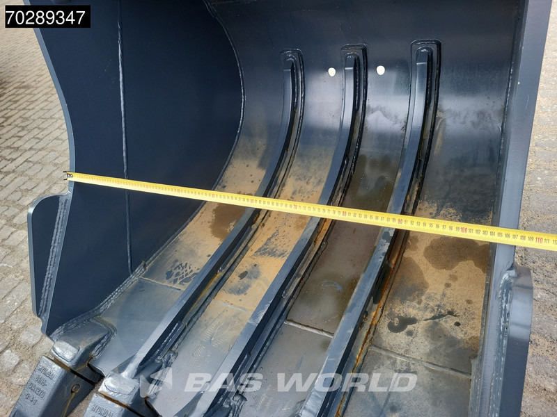 Zakup Hyundai R210 Hyundai R210: slika Zakup Hyundai R210 Hyundai R210