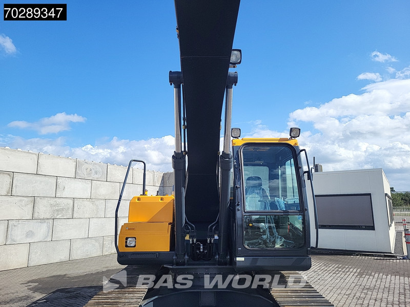 Zakup Hyundai R210 Hyundai R210: slika Zakup Hyundai R210 Hyundai R210