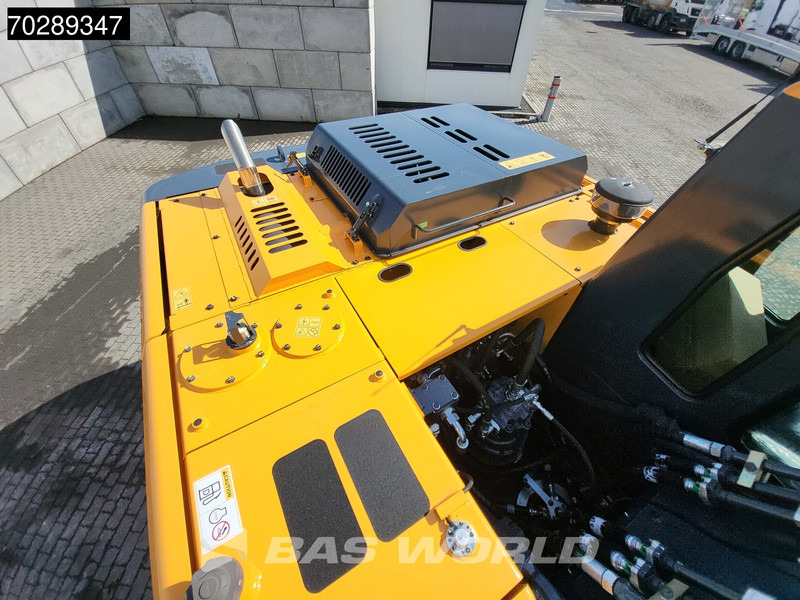 Zakup Hyundai R210 Hyundai R210: slika Zakup Hyundai R210 Hyundai R210
