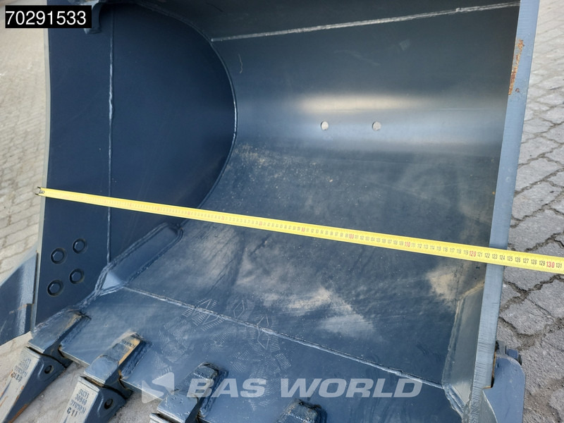 Novi Bager gusjeničar Hyundai R215 L: slika Novi Bager gusjeničar Hyundai R215 L Novi Bager gusjeničar Hyundai R215 L: slika Novi Bager gusjeničar Hyundai R215 L