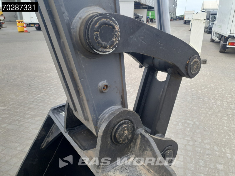Zakup Hyundai R245 LR LRE - LONG REACH Hyundai R245 LR LRE - LONG REACH: slika Zakup Hyundai R245 LR LRE - LONG REACH Hyundai R245 LR LRE - LONG REACH