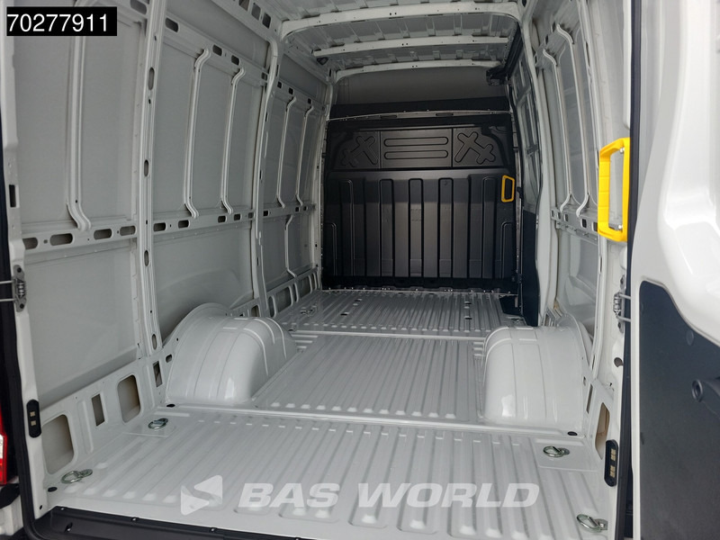 Iveco Daily 35C21 3.0L 210PK Automaat L2H2 Dubbellucht LED ACC 3.5t trekhaak Navi L2H2 12m3 A/C Towbar - Furgon: slika Iveco Daily 35C21 3.0L 210PK Automaat L2H2 Dubbellucht LED ACC 3.5t trekhaak Navi L2H2 12m3 A/C Towbar - Furgon Iveco Daily 35C21 3.0L 210PK Automaat L2H2 Dubbellucht LED ACC 3.5t trekhaak Navi L2H2 12m3 A/C Towbar - Furgon: slika Iveco Daily 35C21 3.0L 210PK Automaat L2H2 Dubbellucht LED ACC 3.5t trekhaak Navi L2H2 12m3 A/C Towbar - Furgon