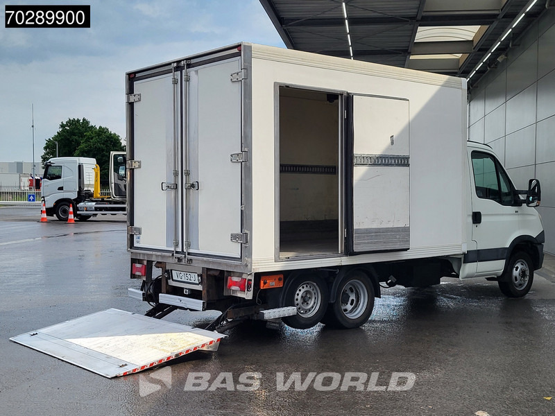 Iveco Daily 40C15 BE-Combi 75Plus Koelwagen Laadklep Carrier Xarios 350 Zijdeur Achterdeuren Airco Cruise Camera Koel Koeler Kühl Kühler Küh - Dostavno vozilo hladnjača: slika Iveco Daily 40C15 BE-Combi 75Plus Koelwagen Laadklep Carrier Xarios 350 Zijdeur Achterdeuren Airco Cruise Camera Koel Koeler Kühl Kühler Küh - Dostavno vozilo hladnjača Iveco Daily 40C15 BE-Combi 75Plus Koelwagen Laadklep Carrier Xarios 350 Zijdeur Achterdeuren Airco Cruise Camera Koel Koeler Kühl Kühler Küh - Dostavno vozilo hladnjača: slika Iveco Daily 40C15 BE-Combi 75Plus Koelwagen Laadklep Carrier Xarios 350 Zijdeur Achterdeuren Airco Cruise Camera Koel Koeler Kühl Kühler Küh - Dostavno vozilo hladnjača