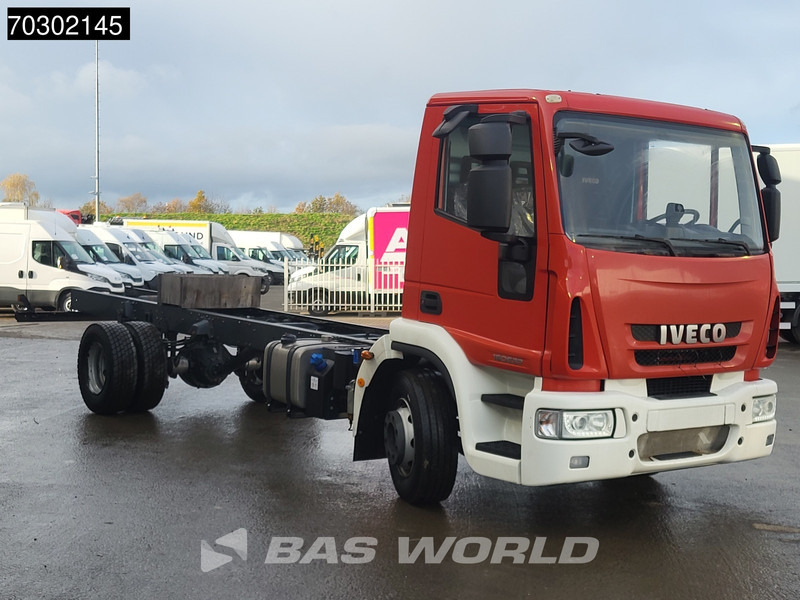 Iveco Eurocargo 160E320 4X2 NEW! 16T chassis 2016 production Euro 6 - Kamion-šasija: slika Iveco Eurocargo 160E320 4X2 NEW! 16T chassis 2016 production Euro 6 - Kamion-šasija Iveco Eurocargo 160E320 4X2 NEW! 16T chassis 2016 production Euro 6 - Kamion-šasija: slika Iveco Eurocargo 160E320 4X2 NEW! 16T chassis 2016 production Euro 6 - Kamion-šasija