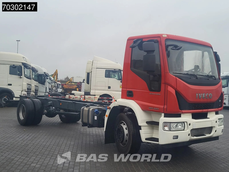 Iveco Eurocargo 180E320 4X2 NEW! 18T chassis 2017 production Euro 6 - Kamion-šasija: slika Iveco Eurocargo 180E320 4X2 NEW! 18T chassis 2017 production Euro 6 - Kamion-šasija Iveco Eurocargo 180E320 4X2 NEW! 18T chassis 2017 production Euro 6 - Kamion-šasija: slika Iveco Eurocargo 180E320 4X2 NEW! 18T chassis 2017 production Euro 6 - Kamion-šasija