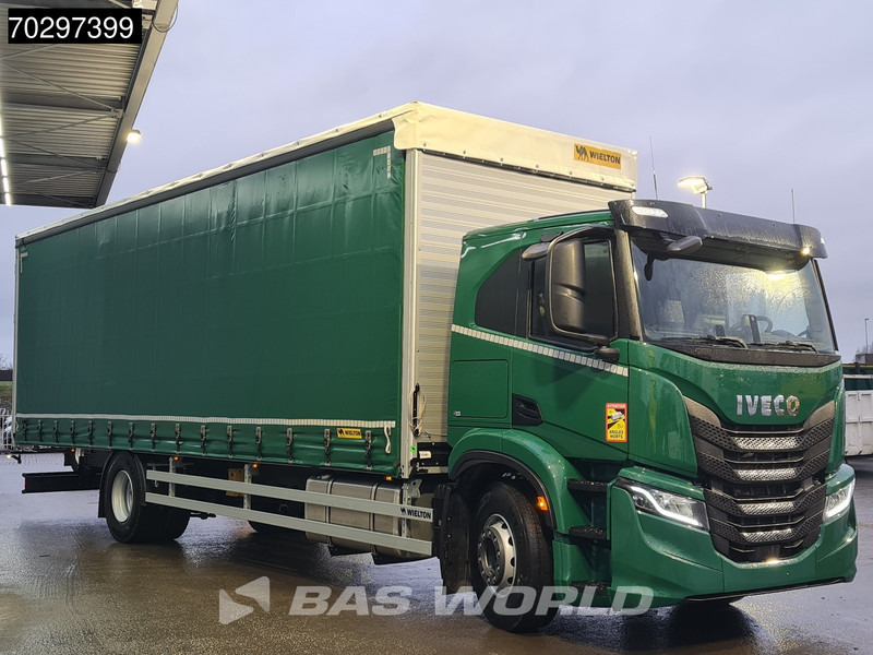 Iveco S-Way 360 4X2 NEW! 18T Wielton Curtainsider Automatic Euro 6 - Kamion s ceradom: slika Iveco S-Way 360 4X2 NEW! 18T Wielton Curtainsider Automatic Euro 6 - Kamion s ceradom Iveco S-Way 360 4X2 NEW! 18T Wielton Curtainsider Automatic Euro 6 - Kamion s ceradom: slika Iveco S-Way 360 4X2 NEW! 18T Wielton Curtainsider Automatic Euro 6 - Kamion s ceradom