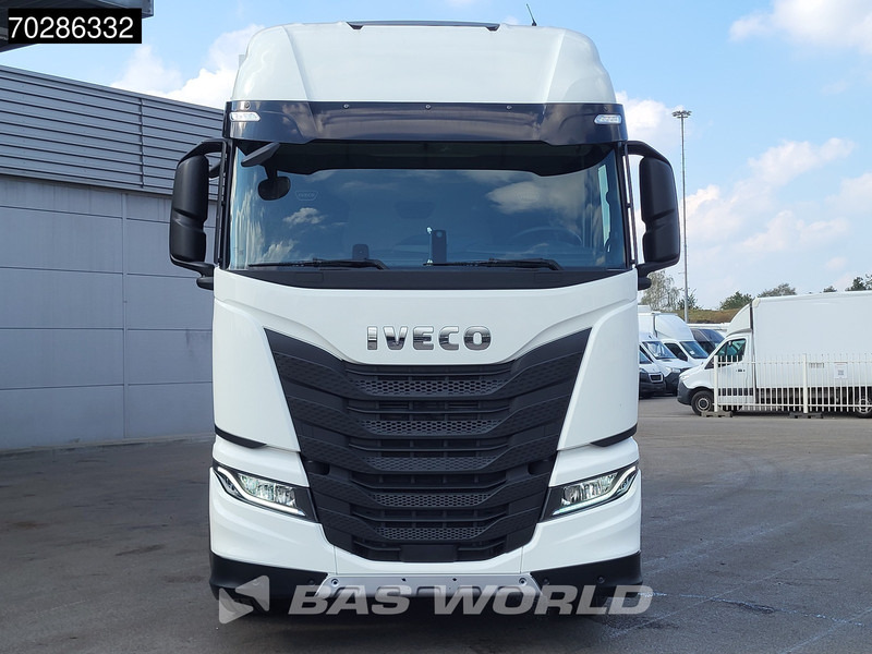 Novi Kamion sandučar Iveco S-Way 490 6X2 NEW! 2000kg Ladebordwand Retarder Lift+Steering-Axle Navi LED: slika Novi Kamion sandučar Iveco S-Way 490 6X2 NEW! 2000kg Ladebordwand Retarder Lift+Steering-Axle Navi LED
