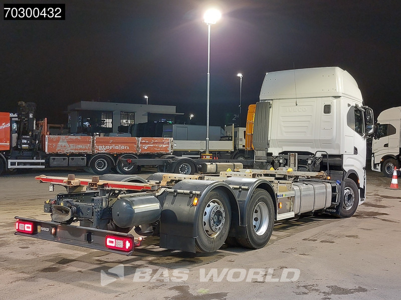 Iveco S-Way 510 6X2 BDF Full Air Automatic Retarder Lift-Axle ACC Euro 6 - Transporter kontejnera/ Kamion s izmjenjivim sanducima: slika Iveco S-Way 510 6X2 BDF Full Air Automatic Retarder Lift-Axle ACC Euro 6 - Transporter kontejnera/ Kamion s izmjenjivim sanducima Iveco S-Way 510 6X2 BDF Full Air Automatic Retarder Lift-Axle ACC Euro 6 - Transporter kontejnera/ Kamion s izmjenjivim sanducima: slika Iveco S-Way 510 6X2 BDF Full Air Automatic Retarder Lift-Axle ACC Euro 6 - Transporter kontejnera/ Kamion s izmjenjivim sanducima