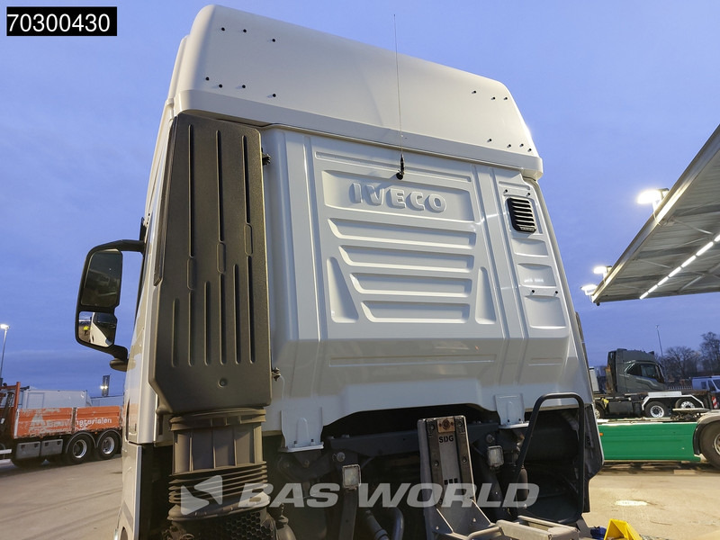 Iveco S-Way 510 6X2 Retarder Full Air Lift Axle BDF Euro 6 - Transporter kontejnera/ Kamion s izmjenjivim sanducima: slika Iveco S-Way 510 6X2 Retarder Full Air Lift Axle BDF Euro 6 - Transporter kontejnera/ Kamion s izmjenjivim sanducima Iveco S-Way 510 6X2 Retarder Full Air Lift Axle BDF Euro 6 - Transporter kontejnera/ Kamion s izmjenjivim sanducima: slika Iveco S-Way 510 6X2 Retarder Full Air Lift Axle BDF Euro 6 - Transporter kontejnera/ Kamion s izmjenjivim sanducima