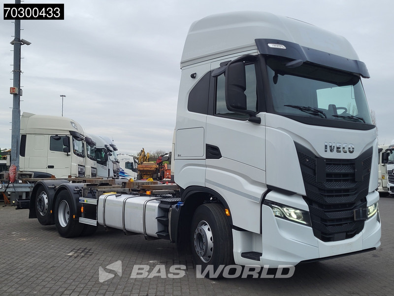 Iveco S-Way 510 6X2 Retarder Full Air Lift Axle BDF Euro 6 - Transporter kontejnera/ Kamion s izmjenjivim sanducima: slika Iveco S-Way 510 6X2 Retarder Full Air Lift Axle BDF Euro 6 - Transporter kontejnera/ Kamion s izmjenjivim sanducima Iveco S-Way 510 6X2 Retarder Full Air Lift Axle BDF Euro 6 - Transporter kontejnera/ Kamion s izmjenjivim sanducima: slika Iveco S-Way 510 6X2 Retarder Full Air Lift Axle BDF Euro 6 - Transporter kontejnera/ Kamion s izmjenjivim sanducima